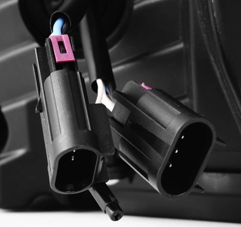 AlphaRex 20-22 Ford F150 Pro-Series Projector Headlights Alph. Black w/ Act.Light / Seq. Sig. / DRL