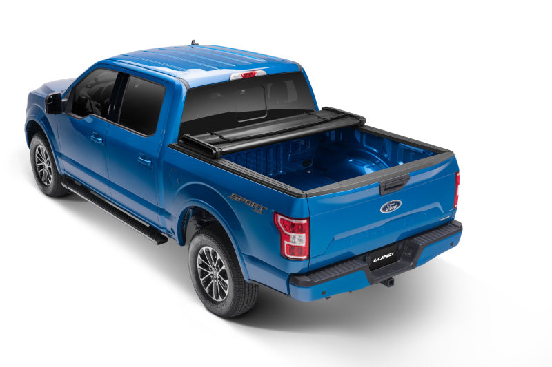 Lund 19-23 Ford Ranger (6ft Bed) Genesis Tri-Fold Tonneau Cover - Black