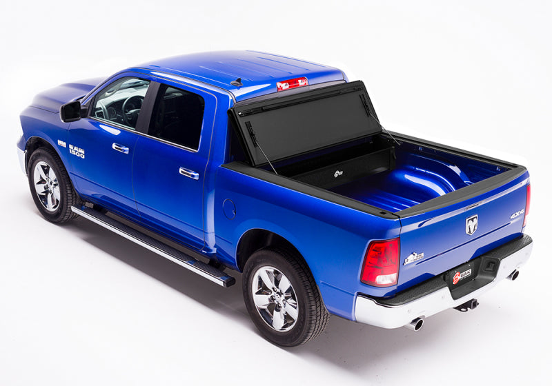 BAK 09-18 Dodge Ram 1500 (19-20 Classic Only) 5ft 7in Bed (w/ Ram Box) BAKFlip MX4 Matte Finish