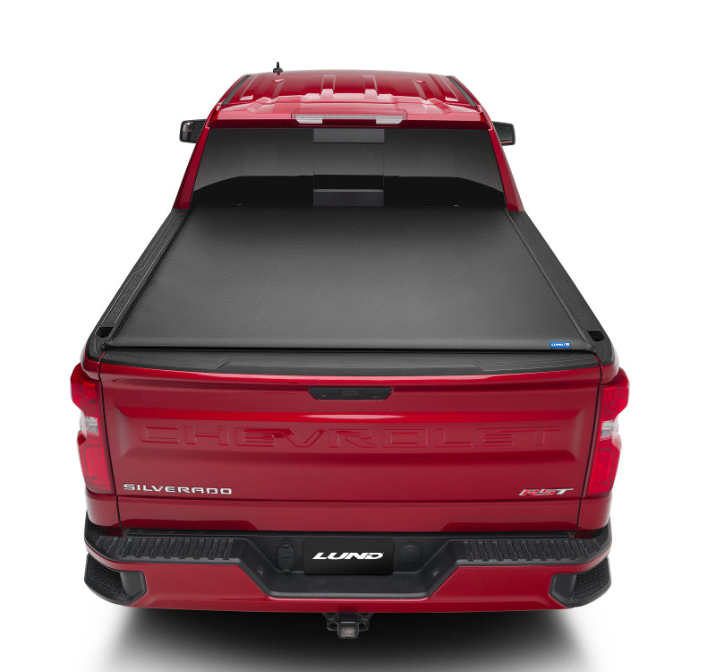 Lund 15-17 Chevy Colorado (6ft. Bed) Genesis Roll Up Tonneau Cover - Black